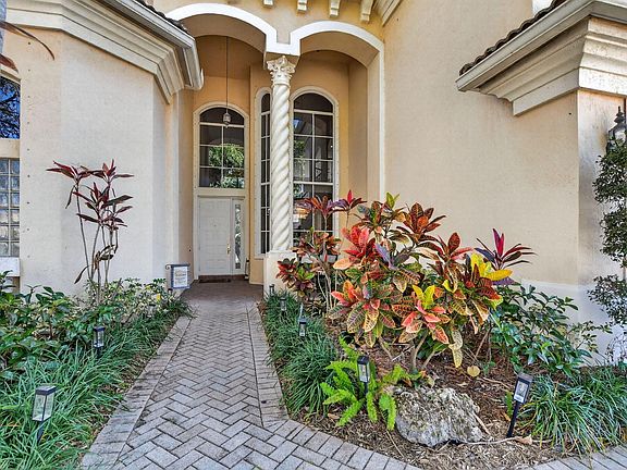 2nd image of 9856 Palma Vista Way