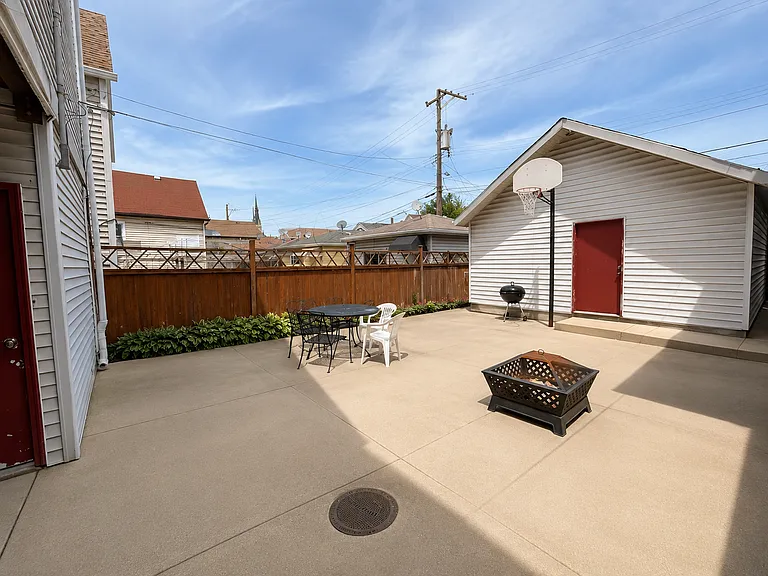 3217 S May St #1 — Photo 18
