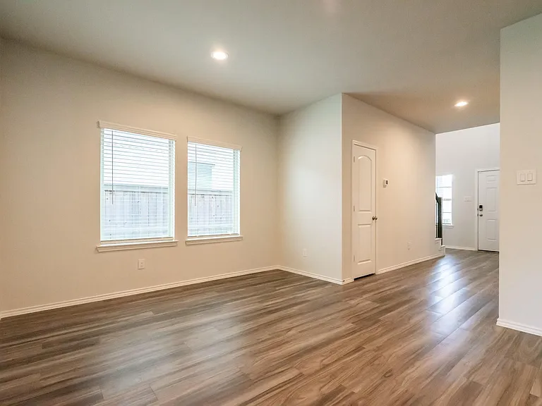 16856 Pink Wintergreen Dr — Photo 14