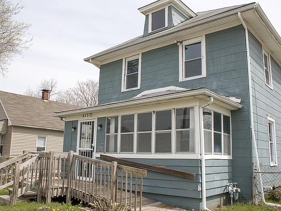 2nd image of 4137 Euclid Ave
