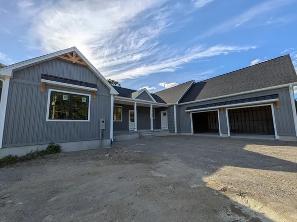 306 N Liberty St, Belchertown, MA 01007