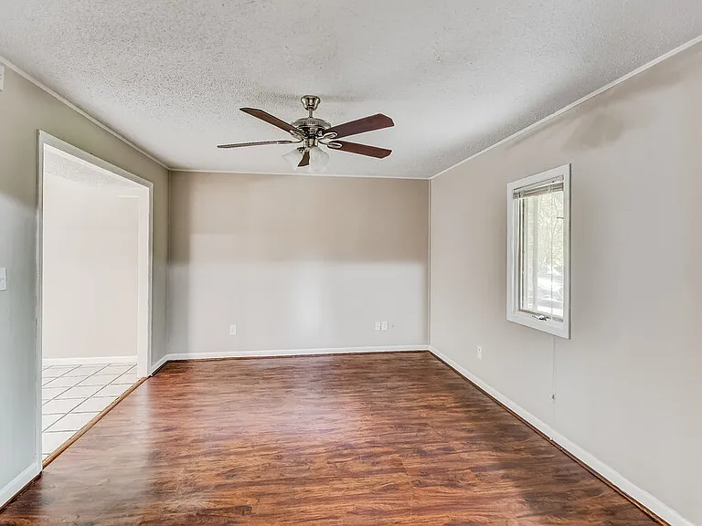 24 Autry Dr — Photo 7