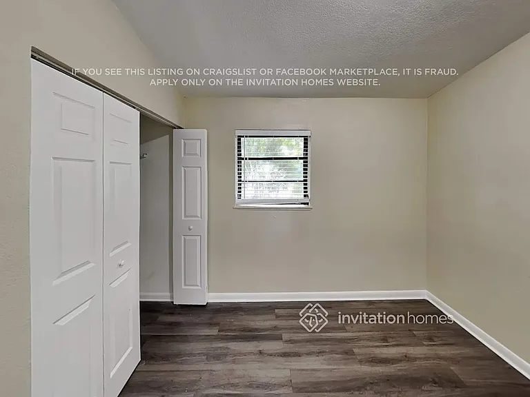 1633 NW 15th Pl — Photo 14