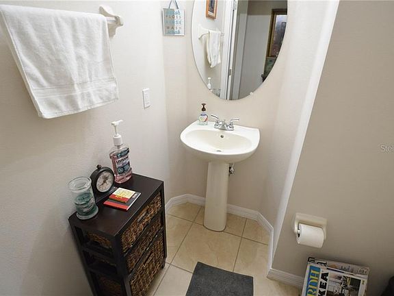 5th image of 2330 7 Oaks Dr