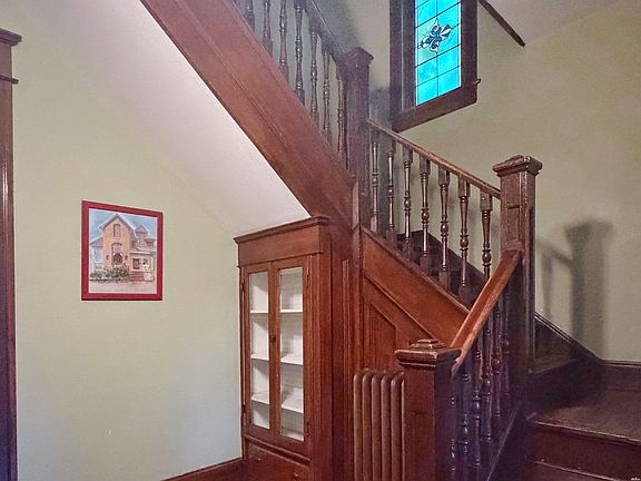 4th image of 1015 3rd St