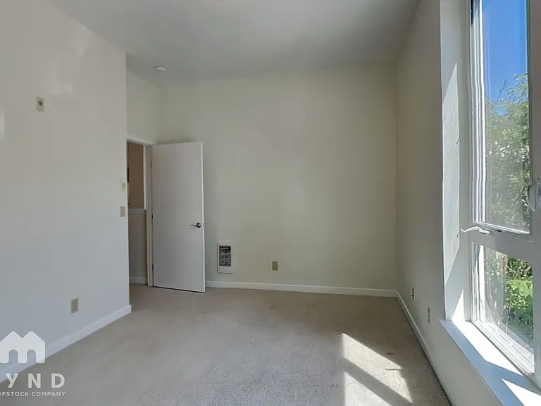 2222 152nd Ave NE #215 — Photo 8
