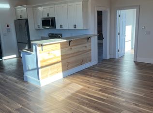 182 S Main St, Brooklyn, CT 06234