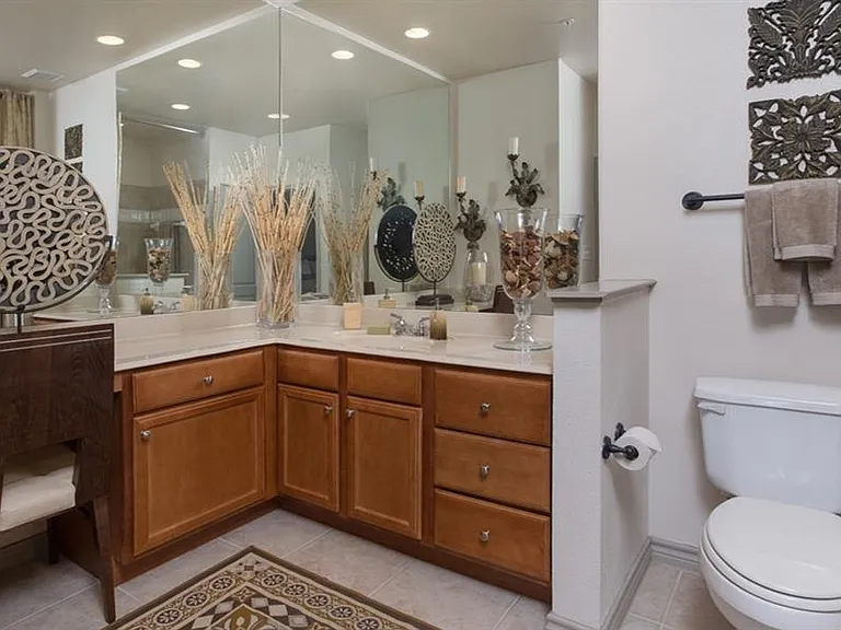 Estancia Townhomes — Photo 15