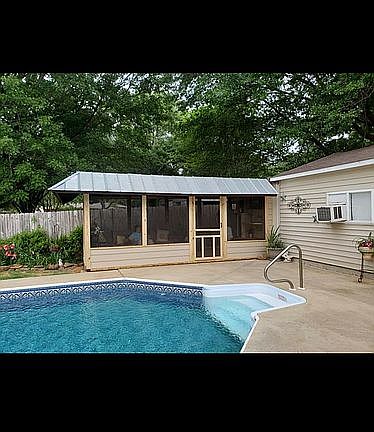 3rd image of 123 Lina Dr