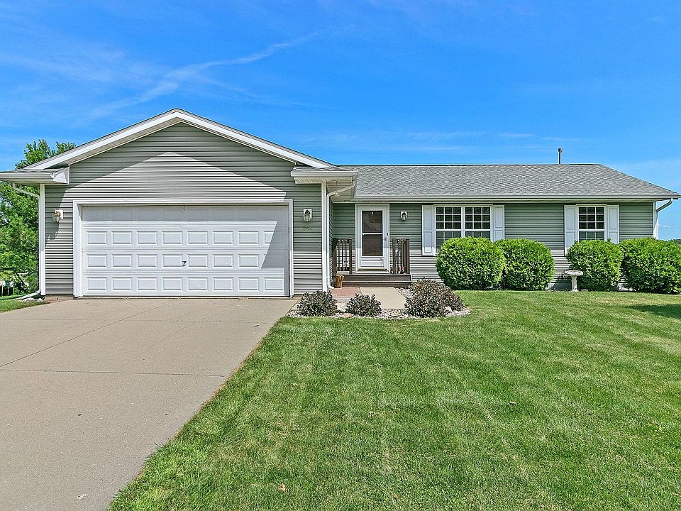 1st image of 364 Sunny Hill Dr