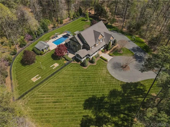 504 Cedar Run Ct, Manakin Sabot, VA 23103