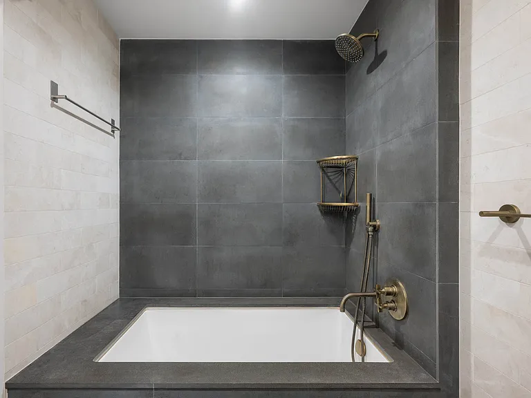 1399 Park Ave #8G — Photo 5