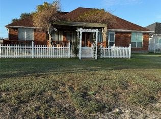 1508 S Fm 1090 St, Pt Lavaca, TX 77979