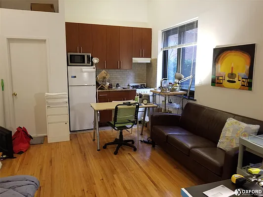 Rented by Oxford Property Group | media 14