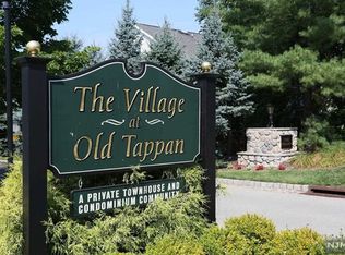 21 Quail Run #110, Old Tappan, NJ 07675