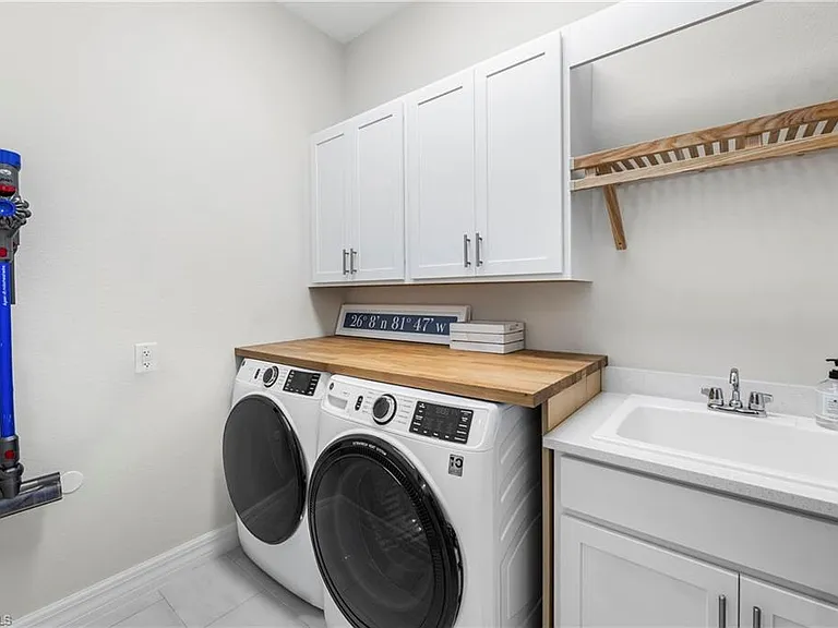 178 Indies Dr E #201 — Photo 29