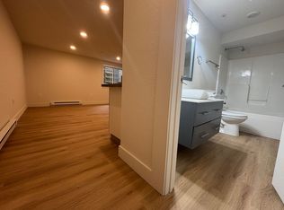 918 W Front St #1, Traverse City, MI 49684