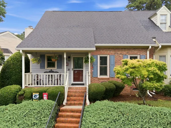 1244 Shadowbark Ct, Raleigh, NC 27603