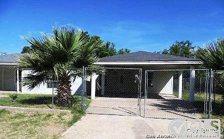 5th image of 1095 Erika St
