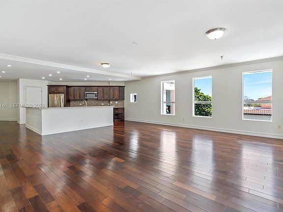 2nd image of 455 E Palmetto Park Rd APT 3W