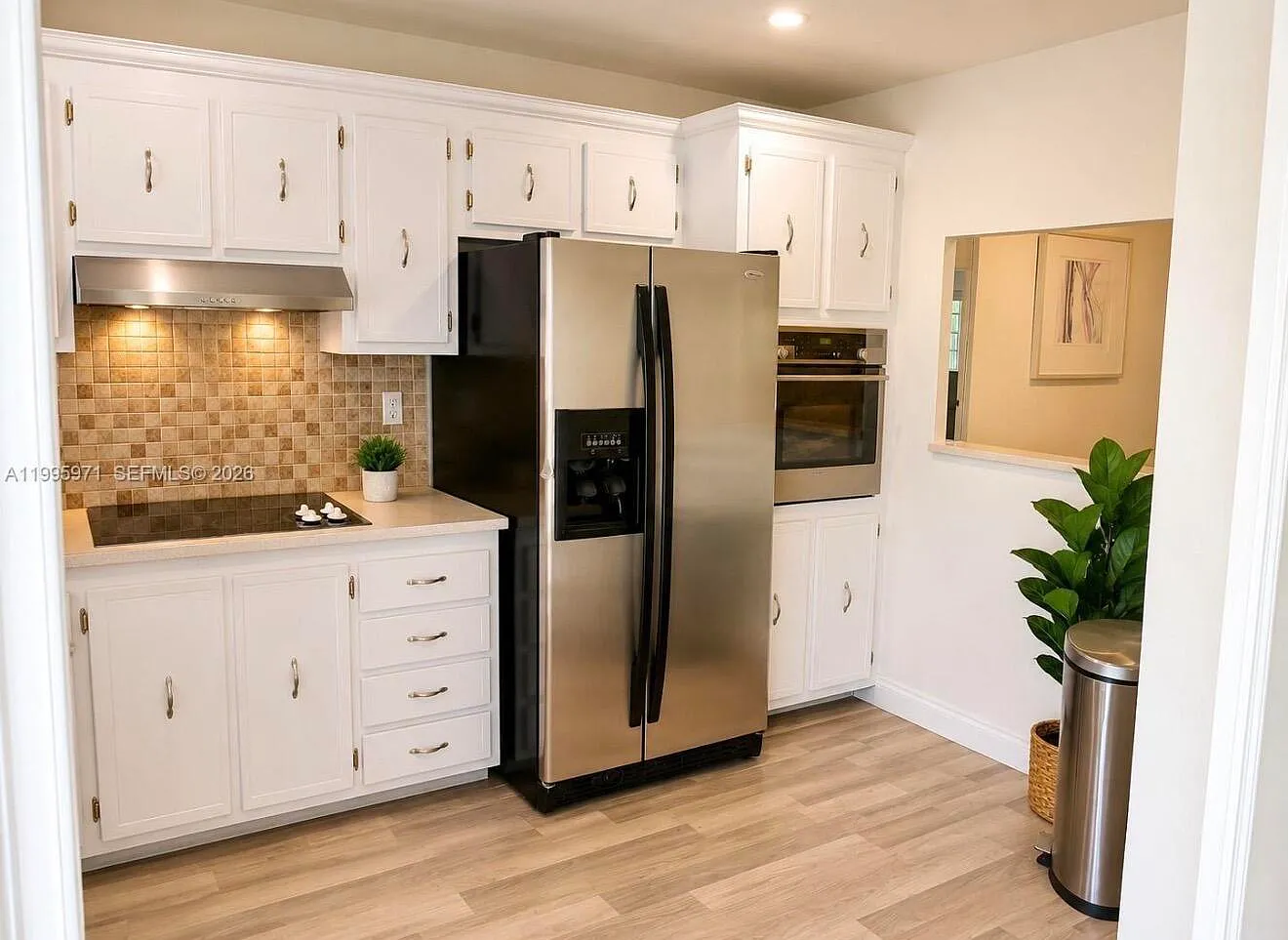 2 bed, 2.0 bath, 960 sqft, $1,750 — Photo 3