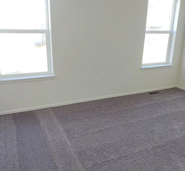 2083 Moon Rise Dr — Photo 2