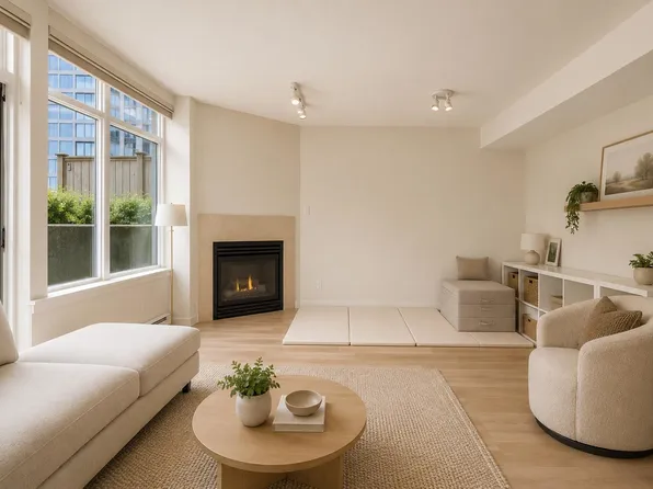 63 Keefer Pl #Townhouse 3, Vancouver, BC V6B 6N6
