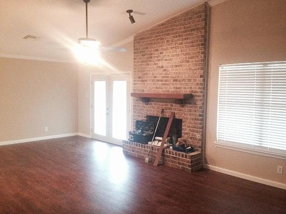 3rd image of 13815 Woodbreeze St