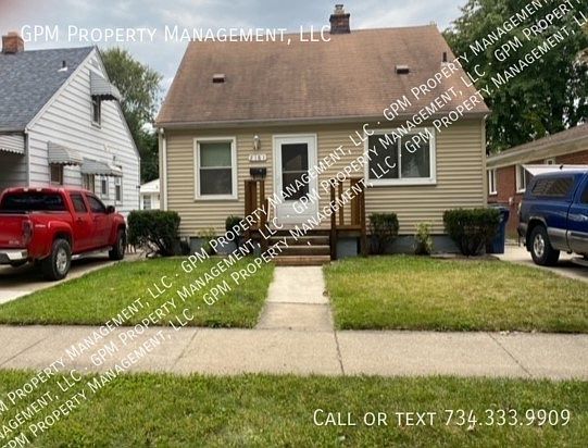 1st image of 2181 Morris Ave