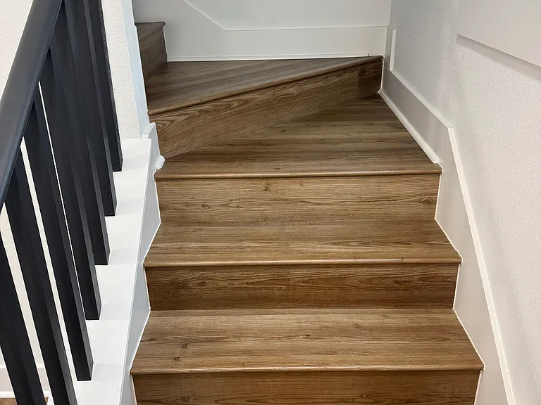 212 N D St — Photo 21