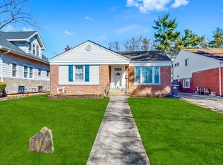 698 E Prairie Ave, Des Plaines, IL
