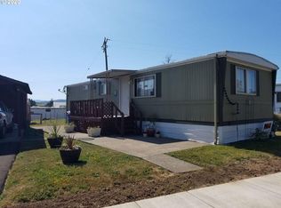 15 Manor Loop, Roseburg, OR 97471