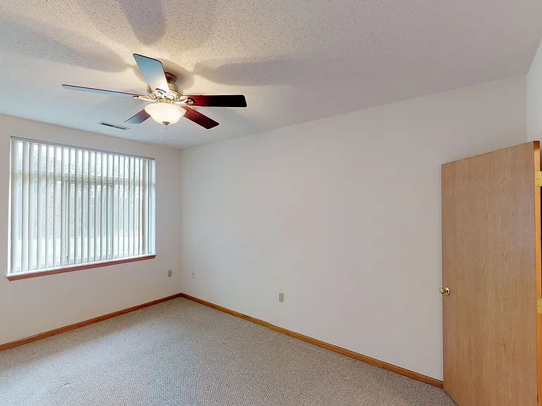 Seminole Woods Apartments — Photo 133
