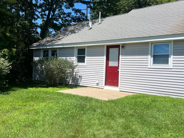61 Woodland Hls