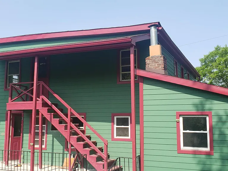 116 E Main St — Photo 16