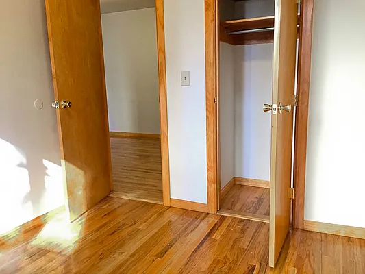 Rented by Sovereign Associates | media 26