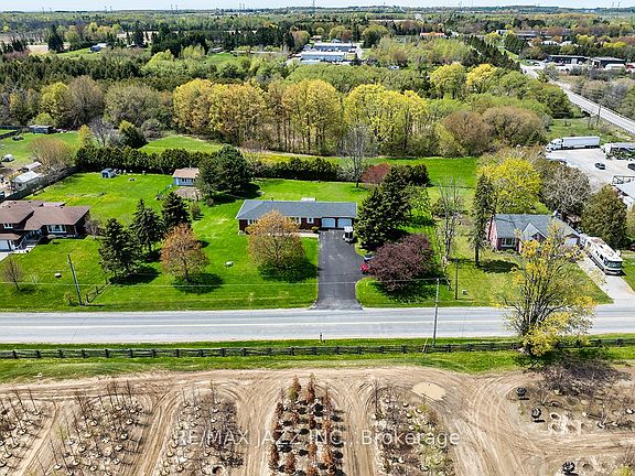 3rd image of 4838 Old Scugog Rd