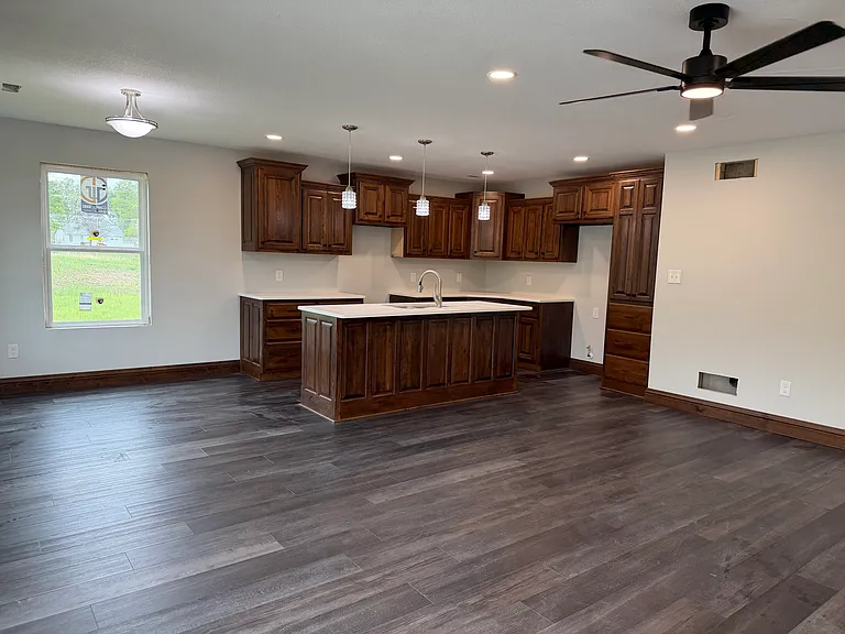 606 NW Palmer Pl — Photo 20