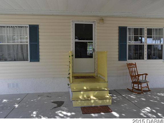 3rd image of 223 E Sand Pebble Cir