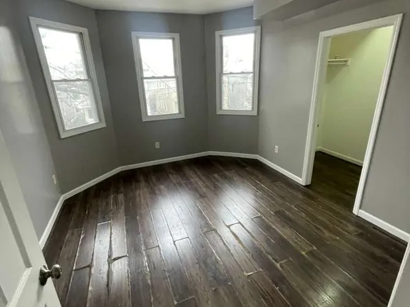 748 S 16th St, Newark, NJ