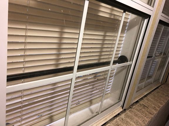 Also just in case, all windows have security bars ... Cant see them til you get close..