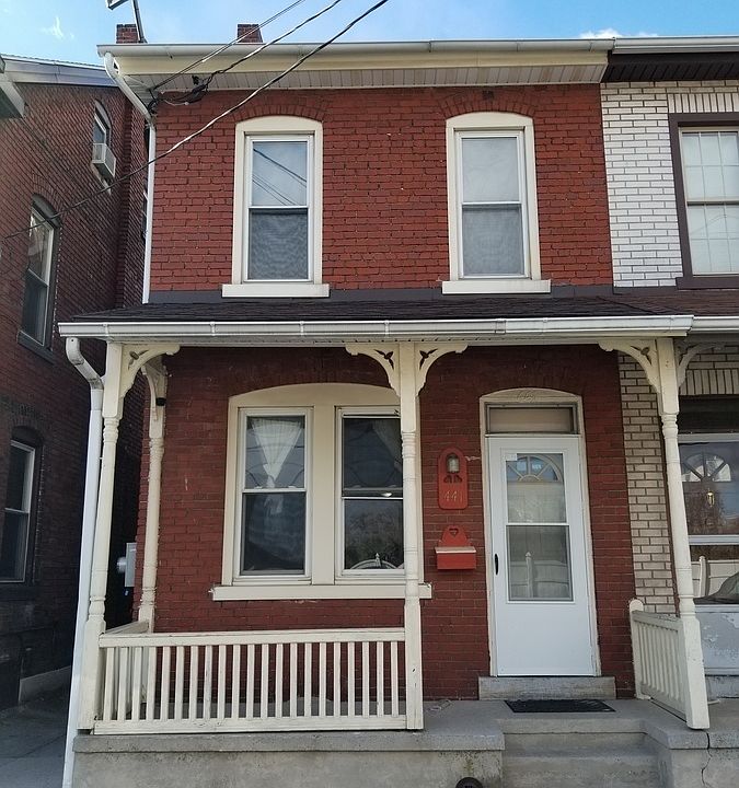 1st image of 441 N 3rd Ave