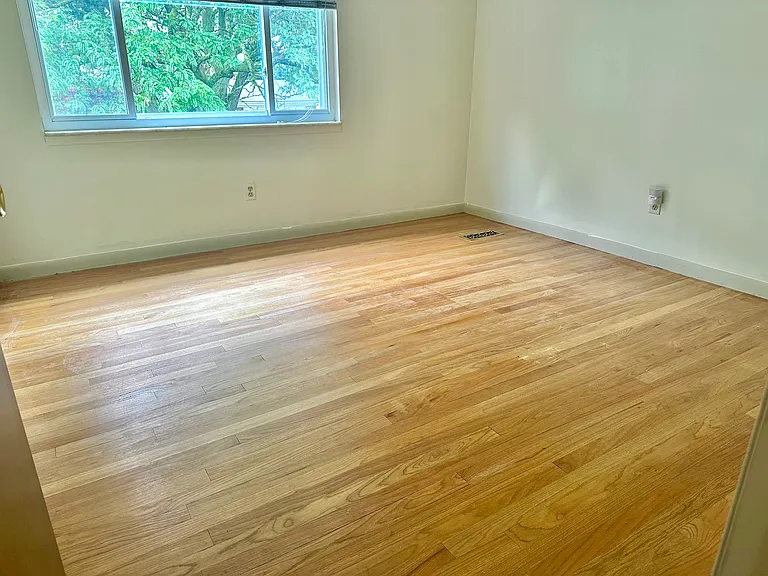 32307 Cambridge Dr — Photo 26