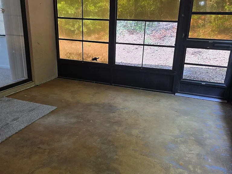 1150 W G Martinelli Blvd — Photo 17