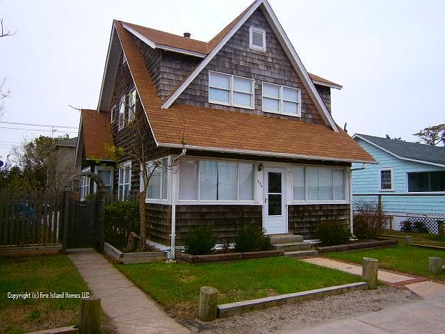 1st image of 649 Ocean Breeze Walk