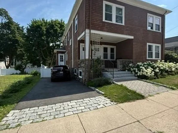 44 Wellsmere Rd, Roslindale, MA 02131