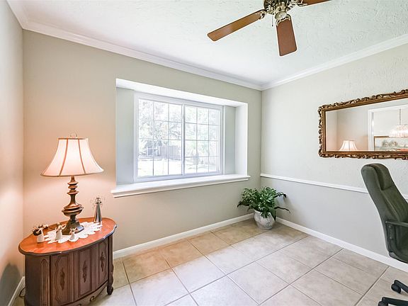 5th image of 13219 Dorchester Forest Dr
