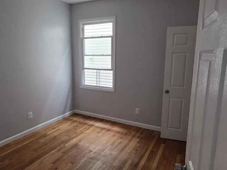736 S 12th St #2B — Photo 6