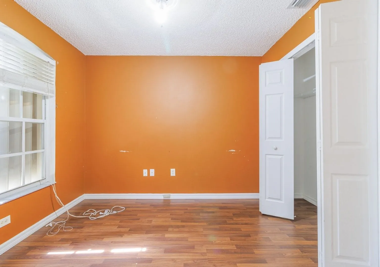 Spacious 4BR House in Palm Bay — Photo 3
