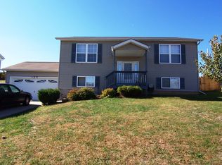 127 Grand Central Dr, Union, MO 63084